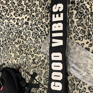 VS pink shoulder bag cooler